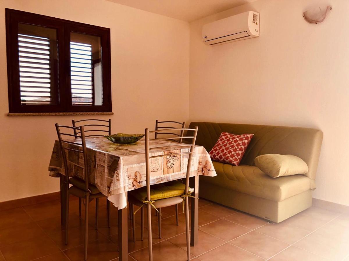Siniscola Casa vacanze Olmo Villa Esterno foto