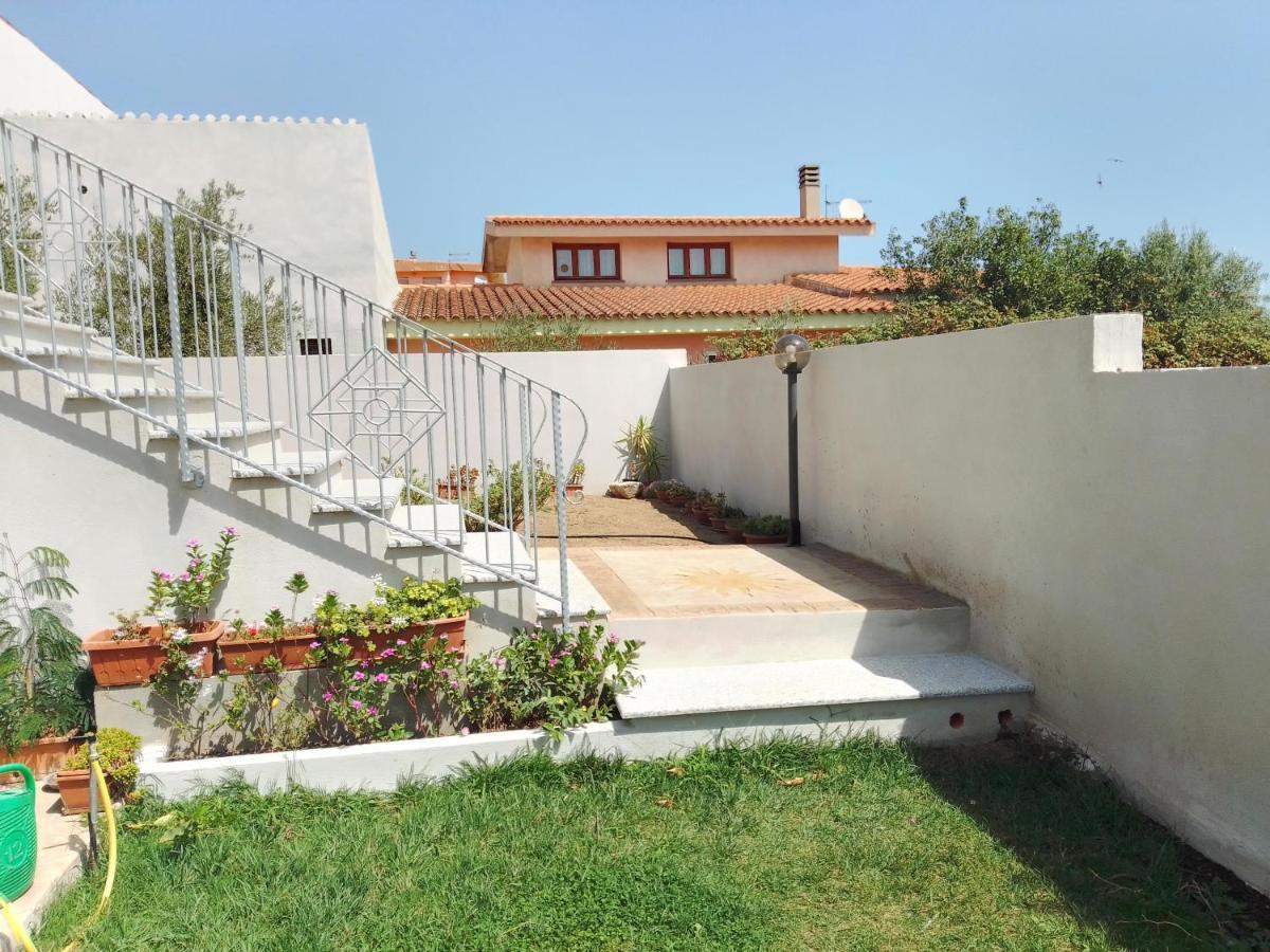 Siniscola Casa vacanze Olmo Villa Esterno foto